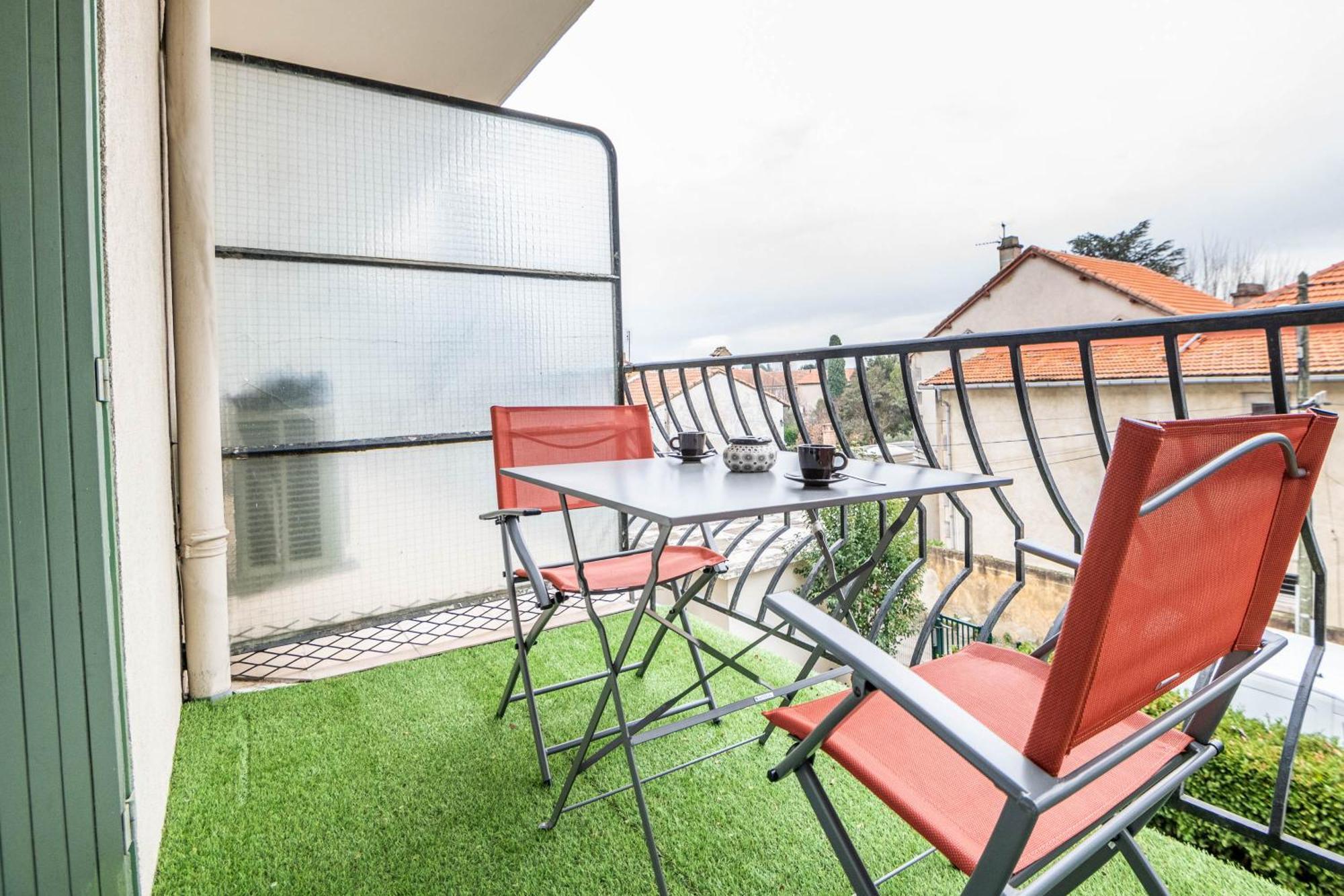 Au Calme De L'Iris - Clim - Garage - Wifi - Tramway Leilighet Avignon Eksteriør bilde